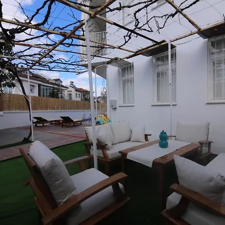 Fethiye'de Denize Yakın özel Havuzlu Müstakil Villa