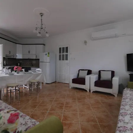 Fethiye'de Denize Yakın özel Havuzlu Müstakil Fethiye